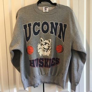 Vintage UConn Basketball Sweatshirt SZ Large